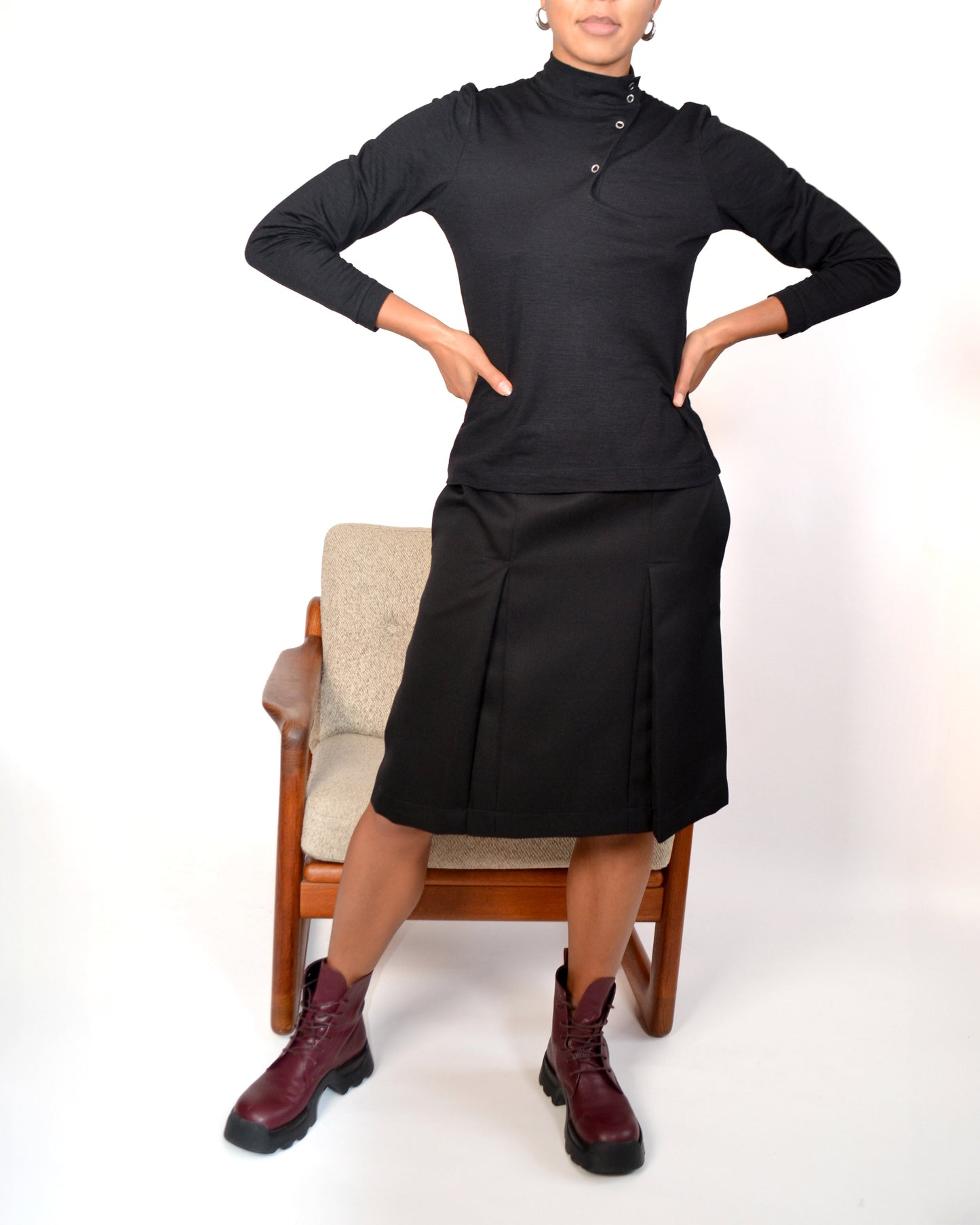 TOP A COL MONTANT BOUTONNE en Laine